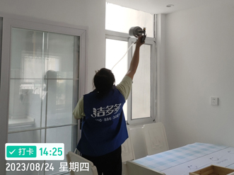 深圳空氣凈化器租賃公司：辦公室